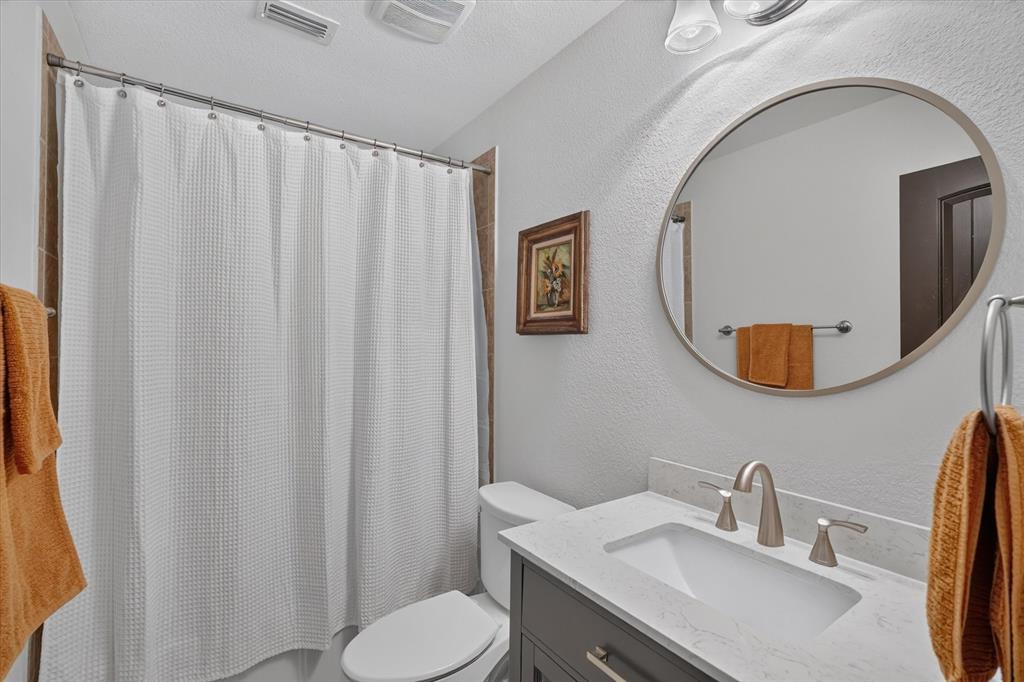 11820 Champion Creek Drive Property Photo 17