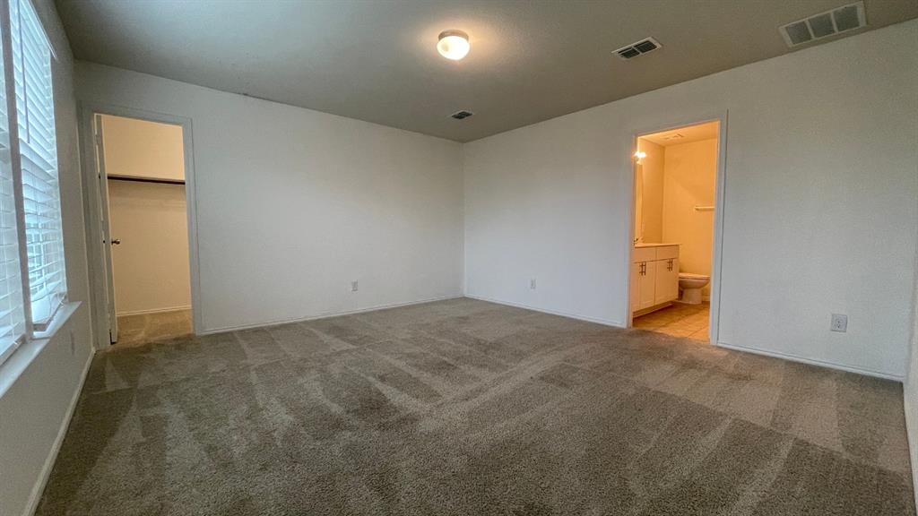 1315 Binfield Drive Property Photo 14