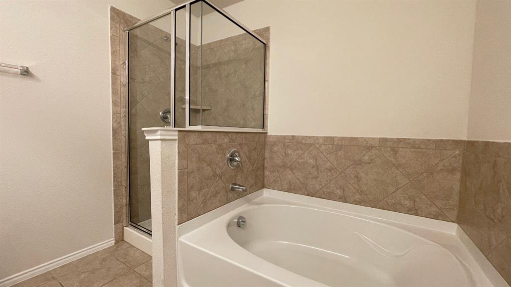 1315 Binfield Drive Property Photo 16