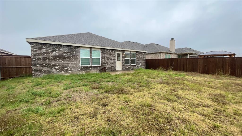 1315 Binfield Drive Property Photo 20