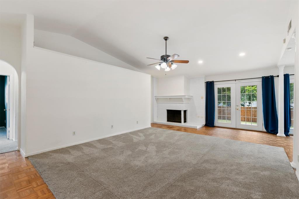 1804 Westwood Circle Property Photo 4