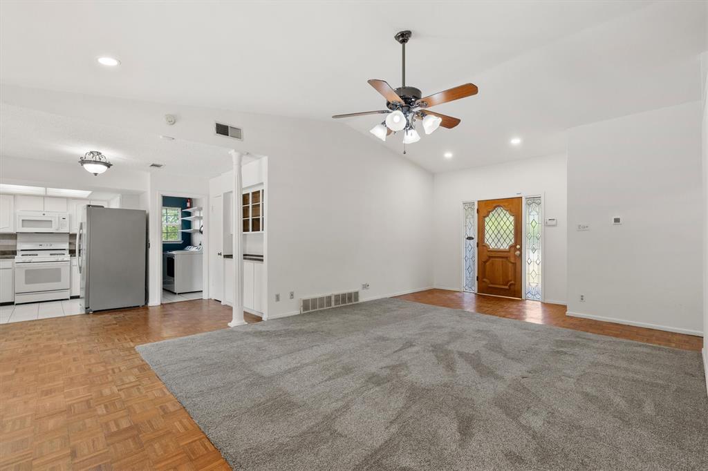 1804 Westwood Circle Property Photo 6