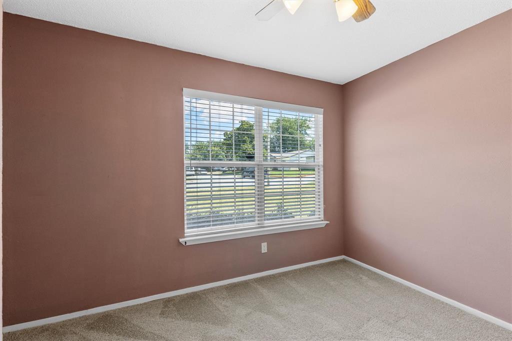 1804 Westwood Circle Property Photo 27