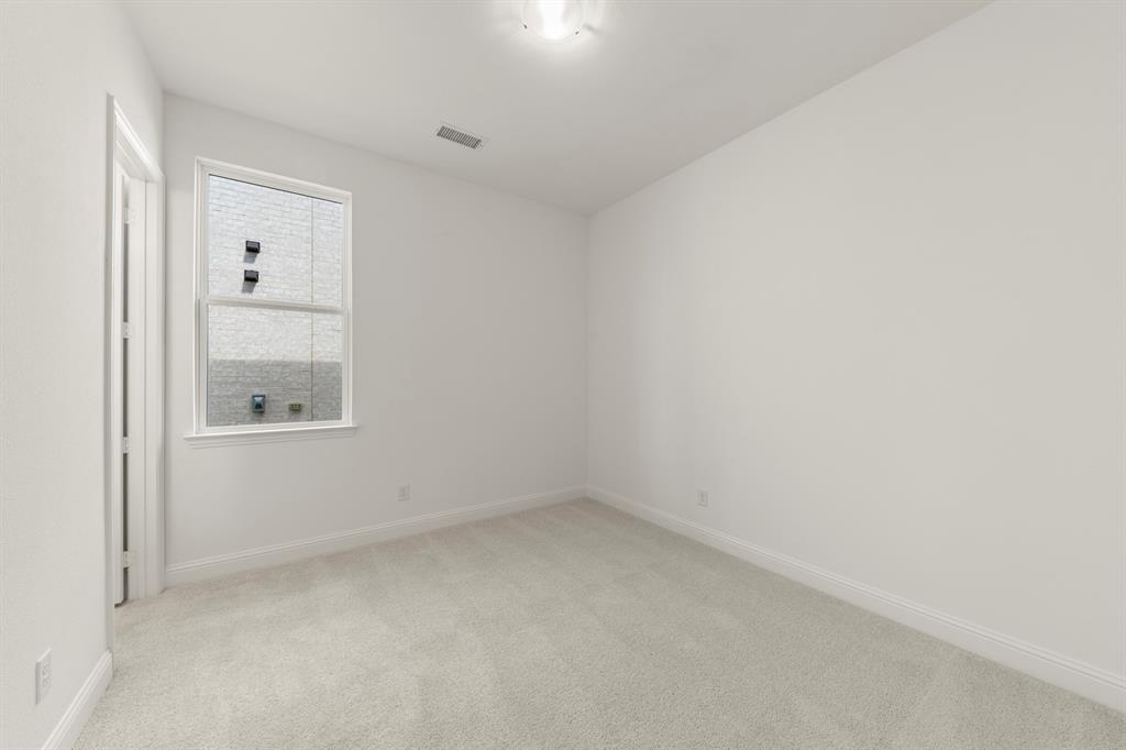 2005 Huntwick Way Property Photo 15
