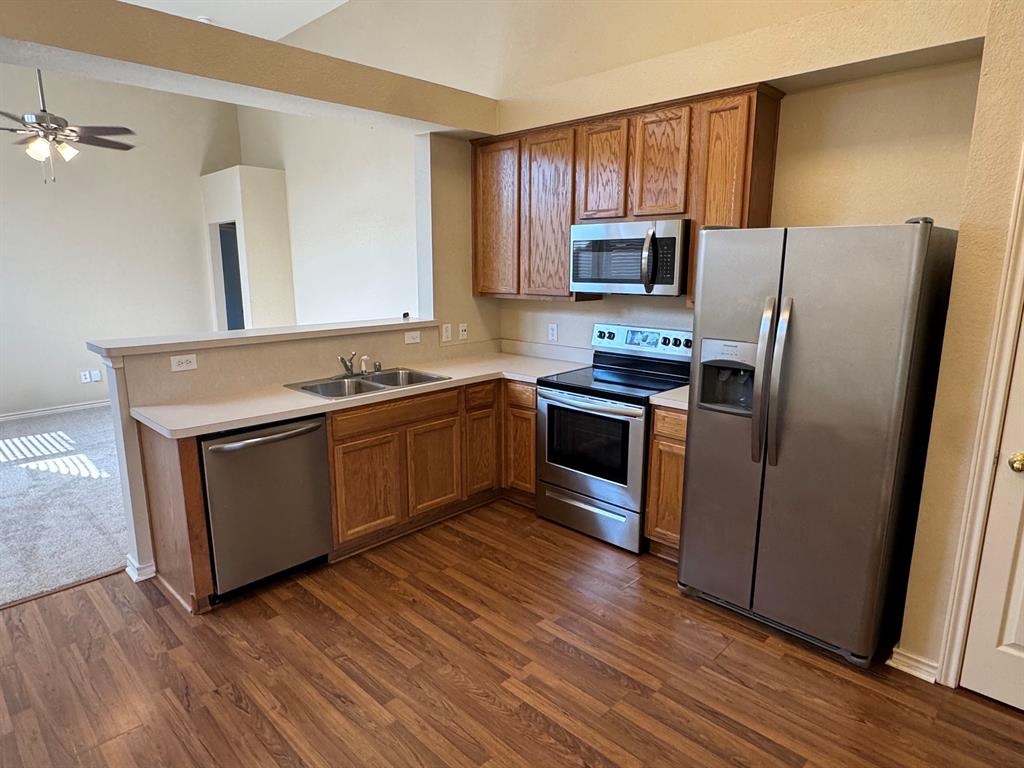 8831 Holliday Lane Property Photo 4