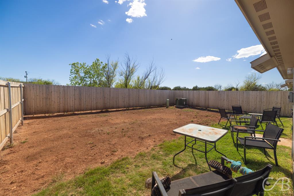 7910 Vineyard Drive Property Photo 25