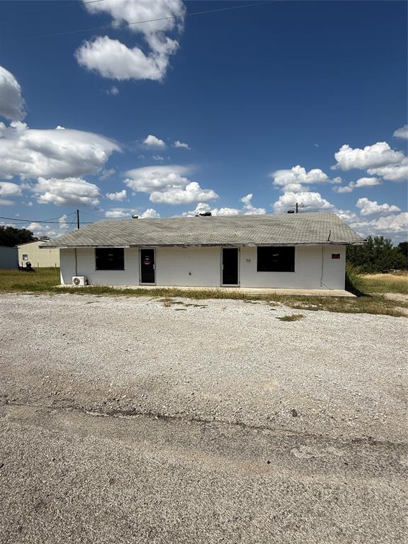 7869 Highway 279 Property Photo 1