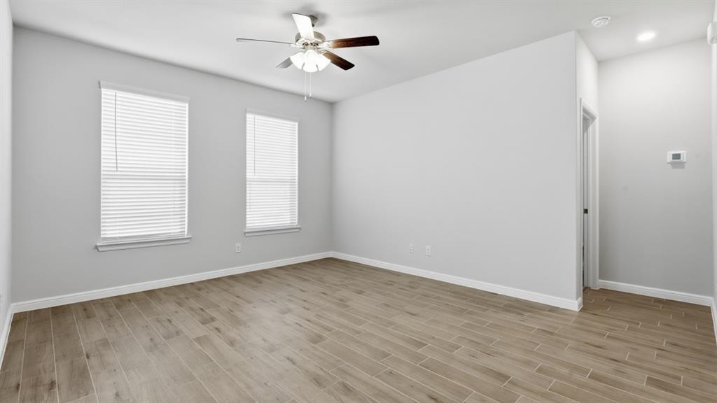 908 Parkview Drive Property Photo 7