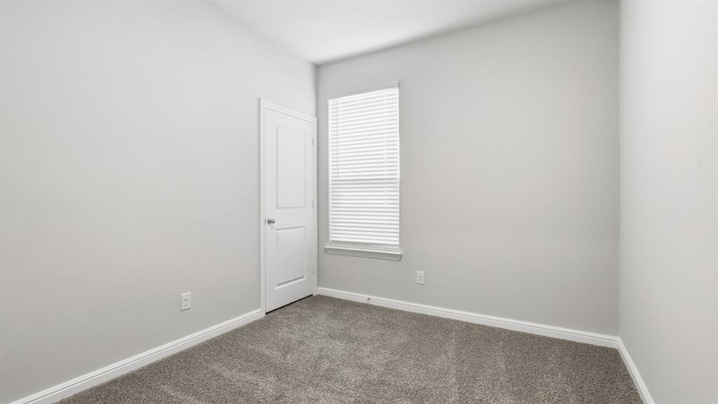908 Parkview Drive Property Photo 18