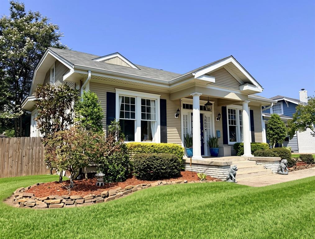 3860 Line Avenue Property Photo 1