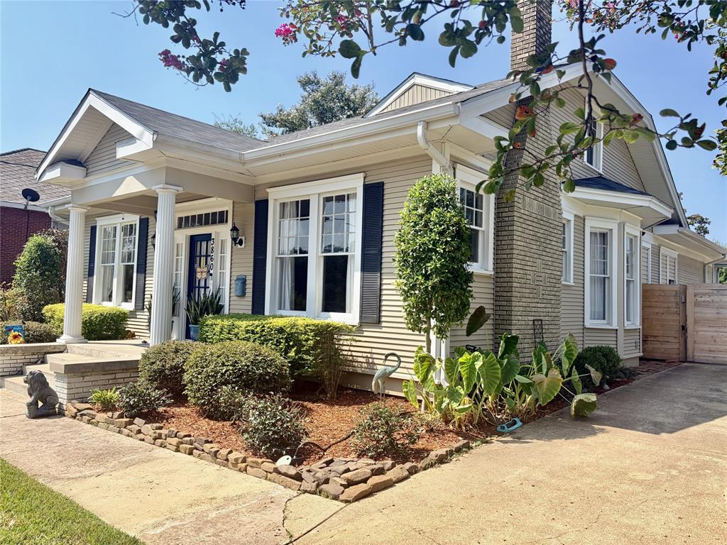 3860 Line Avenue Property Photo 2