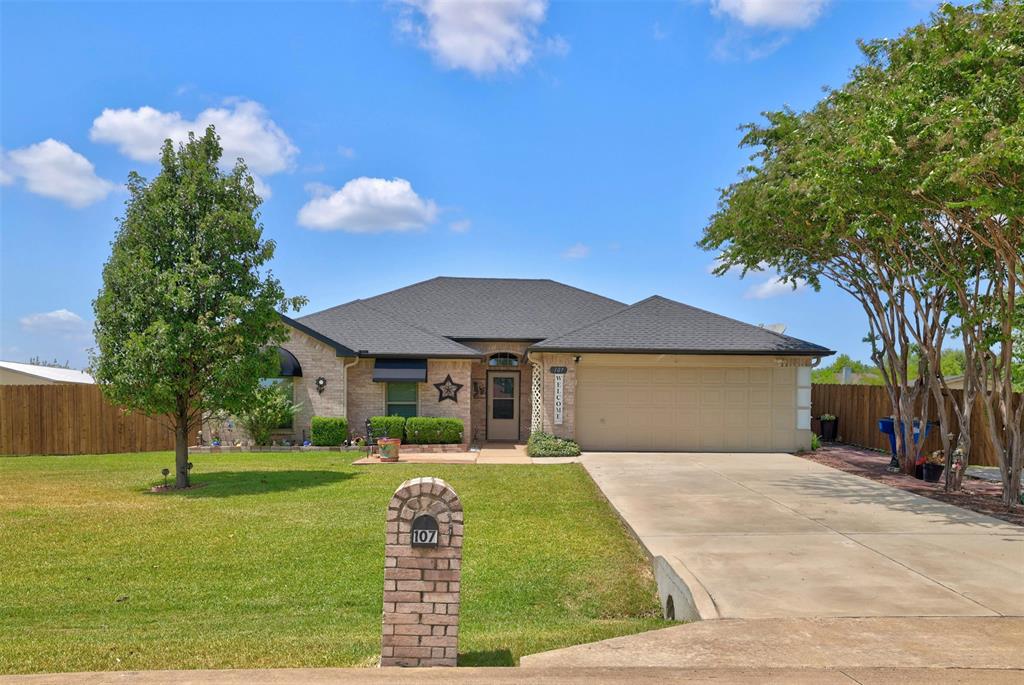 107 Cottonwood Drive Property Photo 1