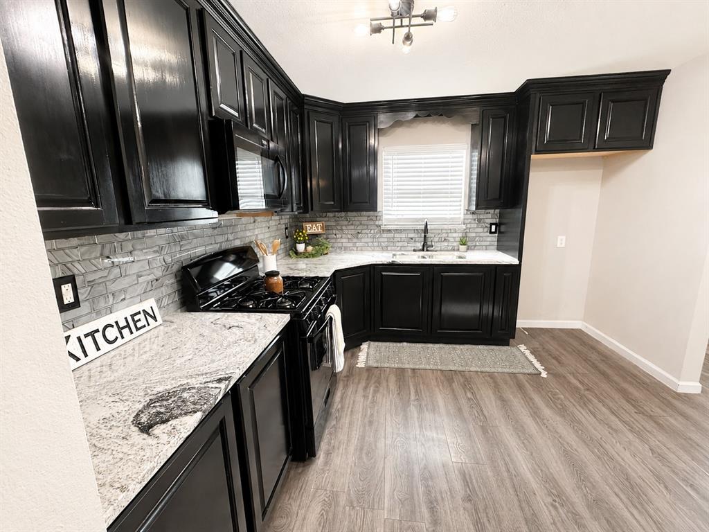 106 Raymond Street Property Photo 10