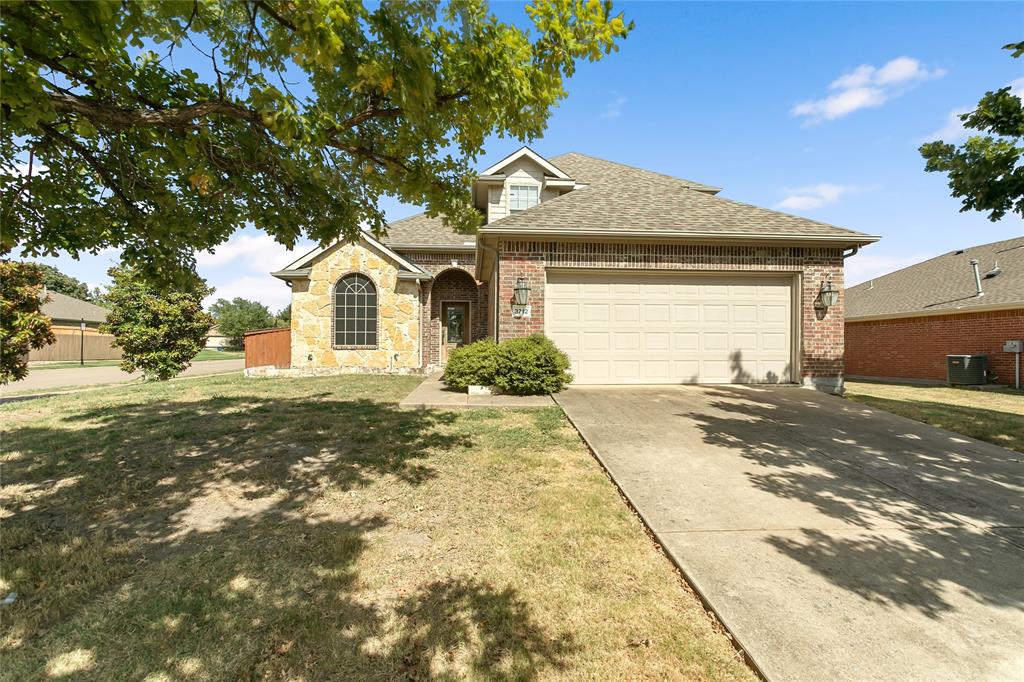 3712 Wolf Creek Lane Property Photo 1