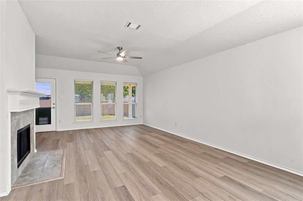 9900 Carter Drive Property Photo 7