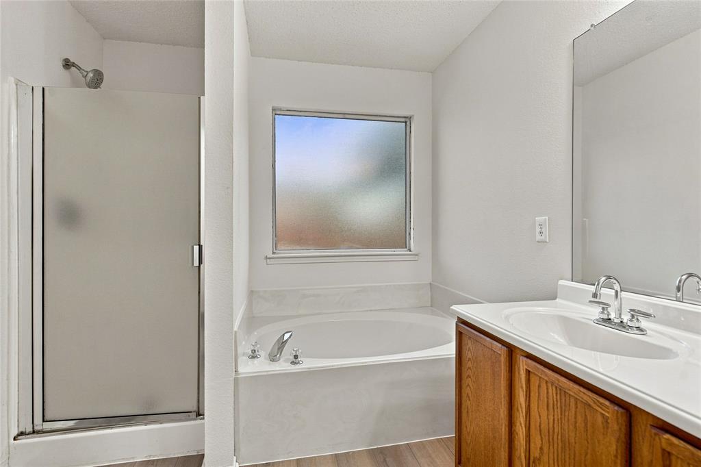 9900 Carter Drive Property Photo 21