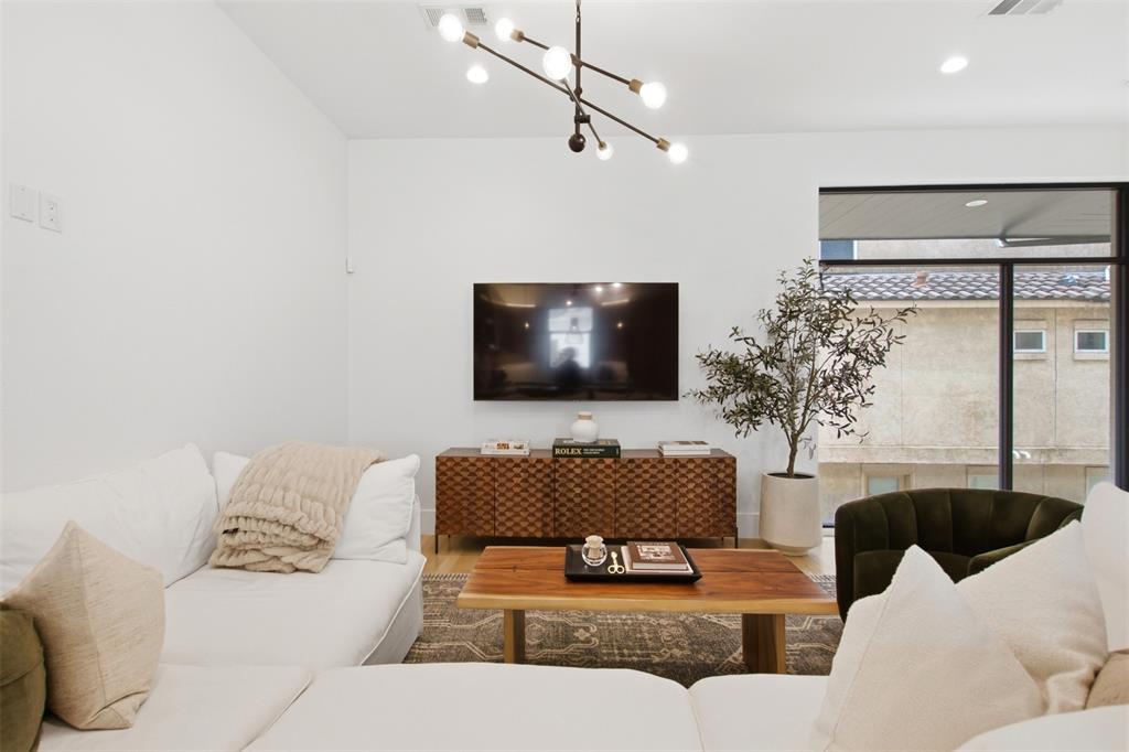 3541 Kalterra Property Photo 6
