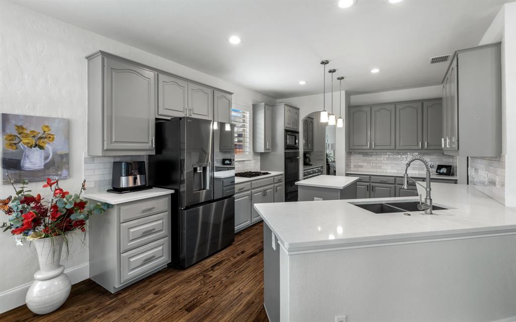 1708 Chessington Lane Property Photo 9