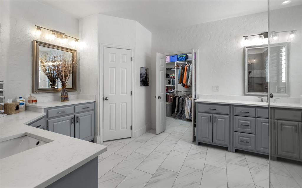 1708 Chessington Lane Property Photo 13