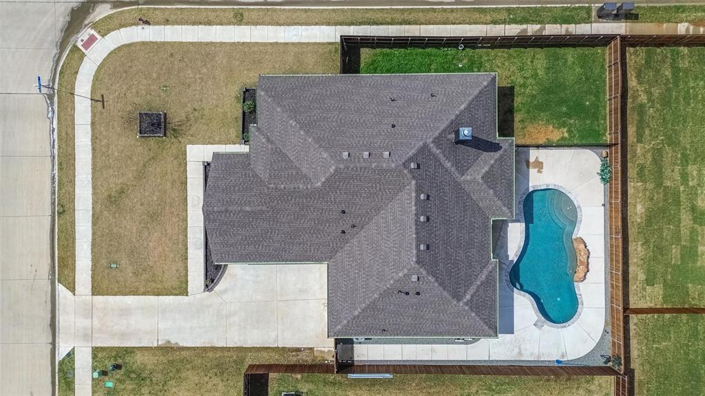 501 Crabtree Circle Property Photo 1