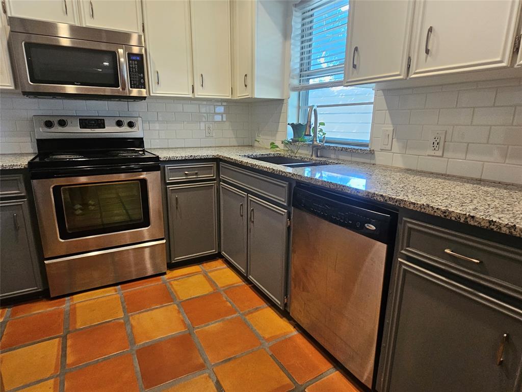 7239 Muse Court Property Photo 4