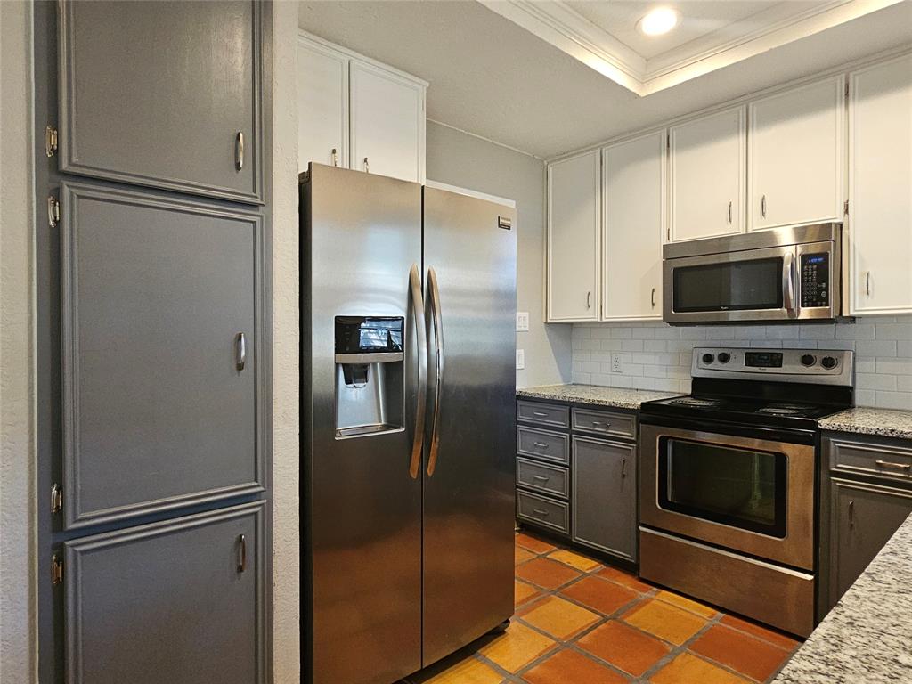 7239 Muse Court Property Photo 5