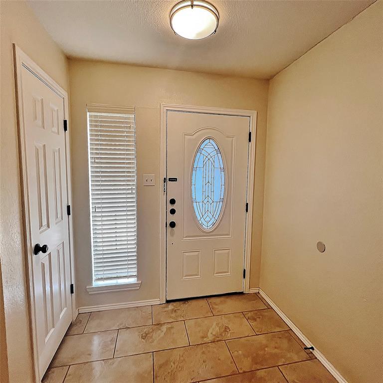 4808 Waxwing Drive Property Photo 3