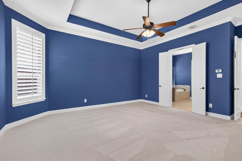 425 Waters Edge Way Property Photo 14