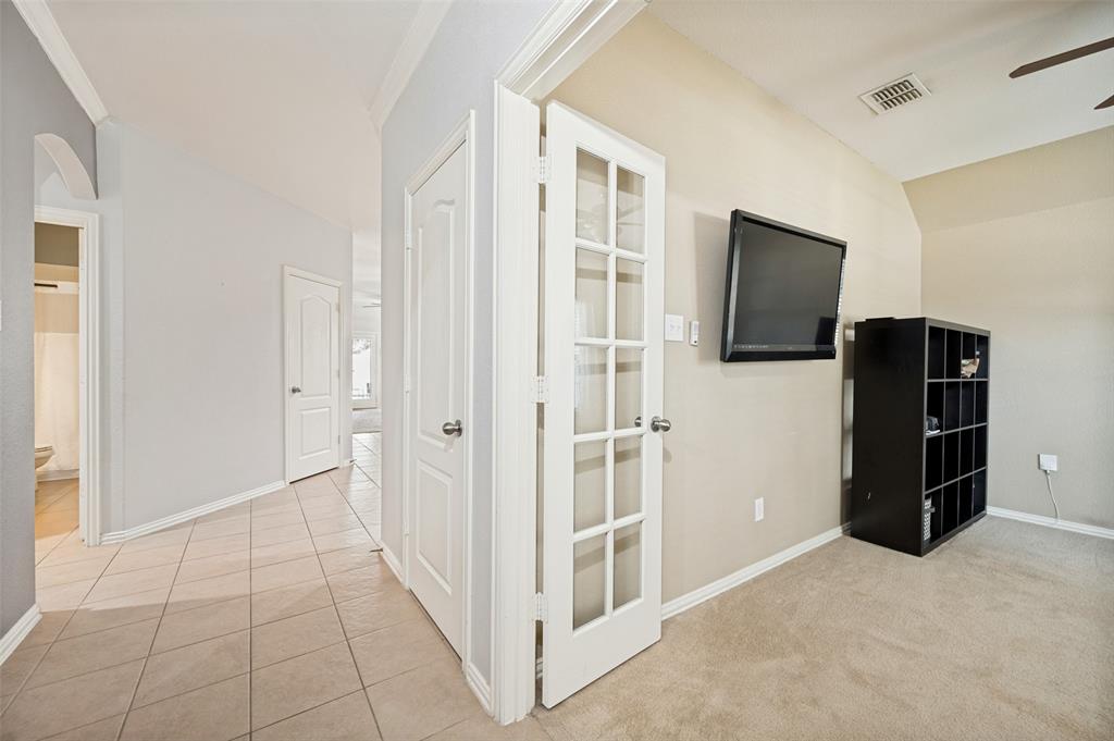 1421 Danielle Creek Drive Property Photo 2