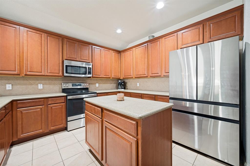 1421 Danielle Creek Drive Property Photo 6
