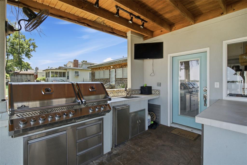6820 Briar Road Property Photo 10