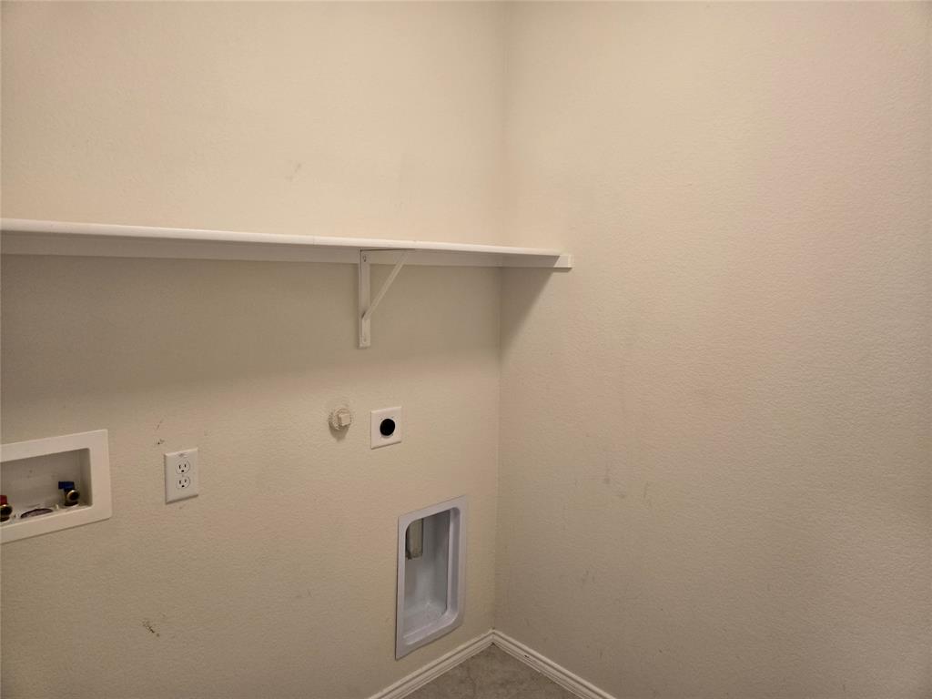 1126 Ainsley Lane Property Photo 10
