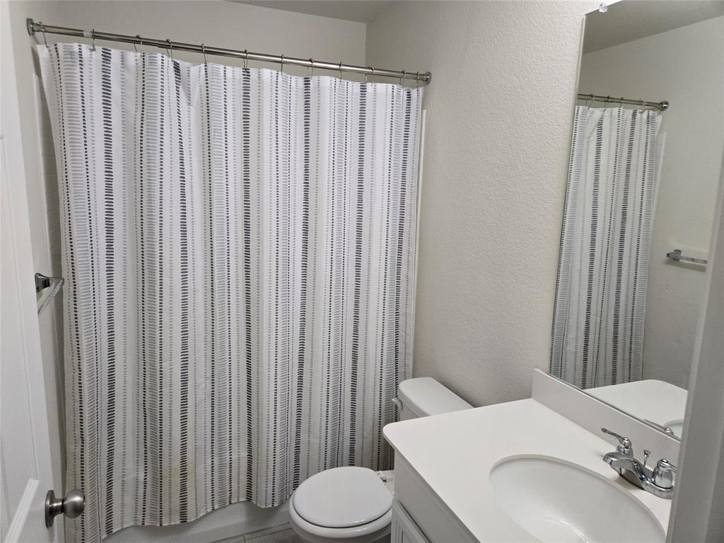 1126 Ainsley Lane Property Photo 16