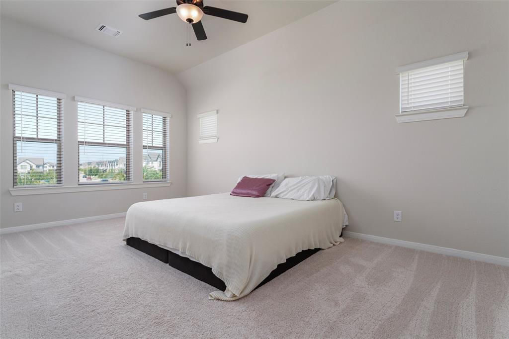 905 Carnation Drive Property Photo 17