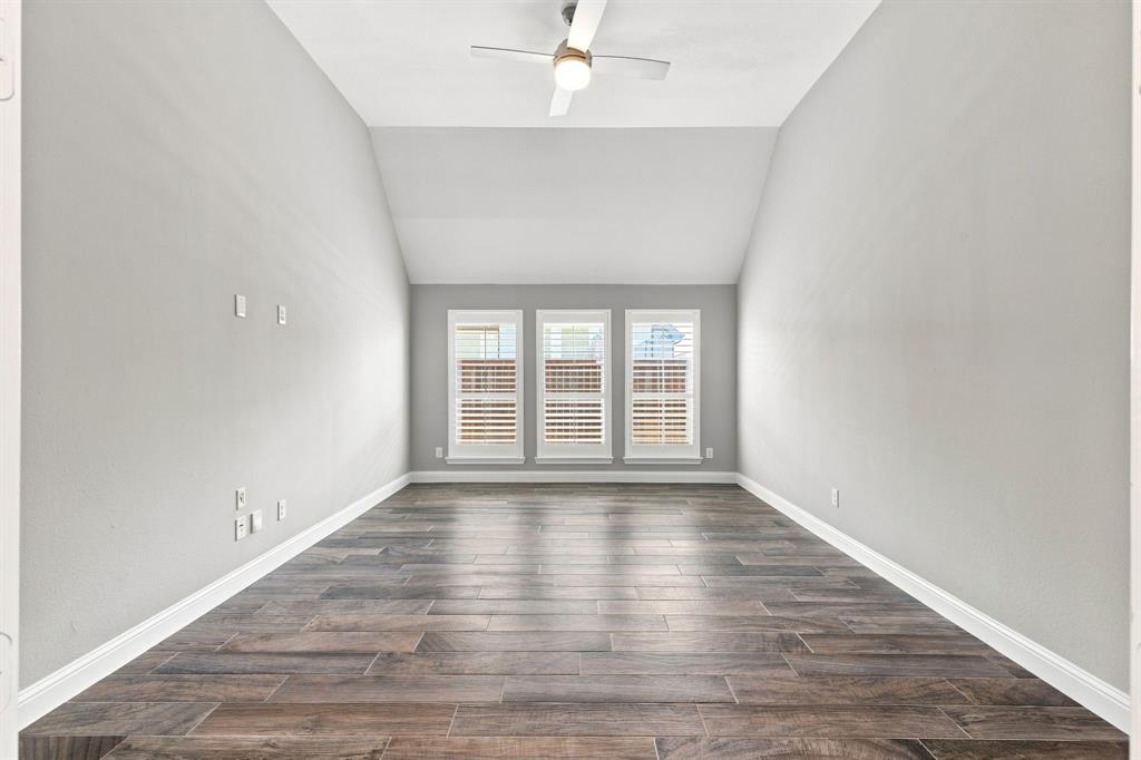 2318 Jefferson Avenue Property Photo 4