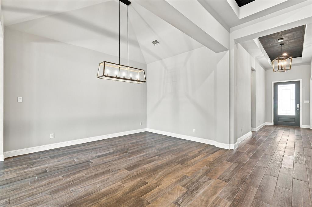 2318 Jefferson Avenue Property Photo 6
