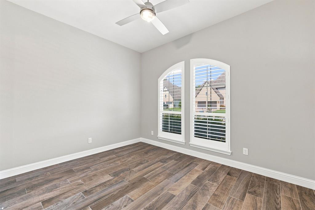 2318 Jefferson Avenue Property Photo 26