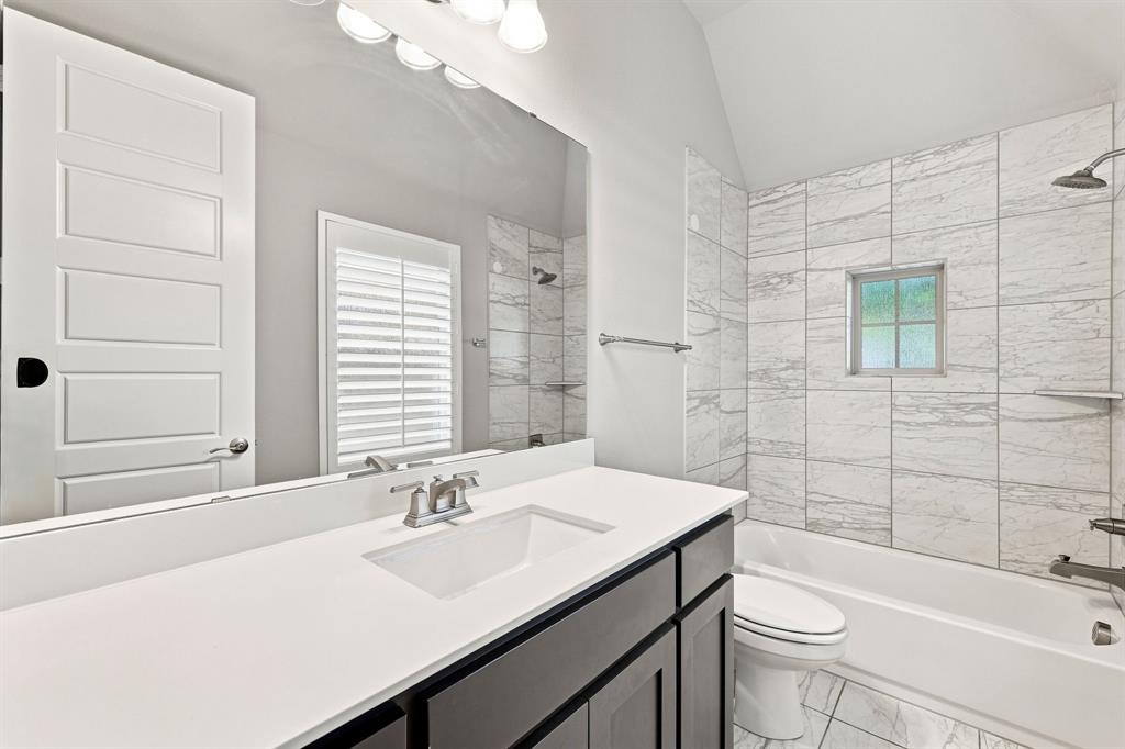 2318 Jefferson Avenue Property Photo 29