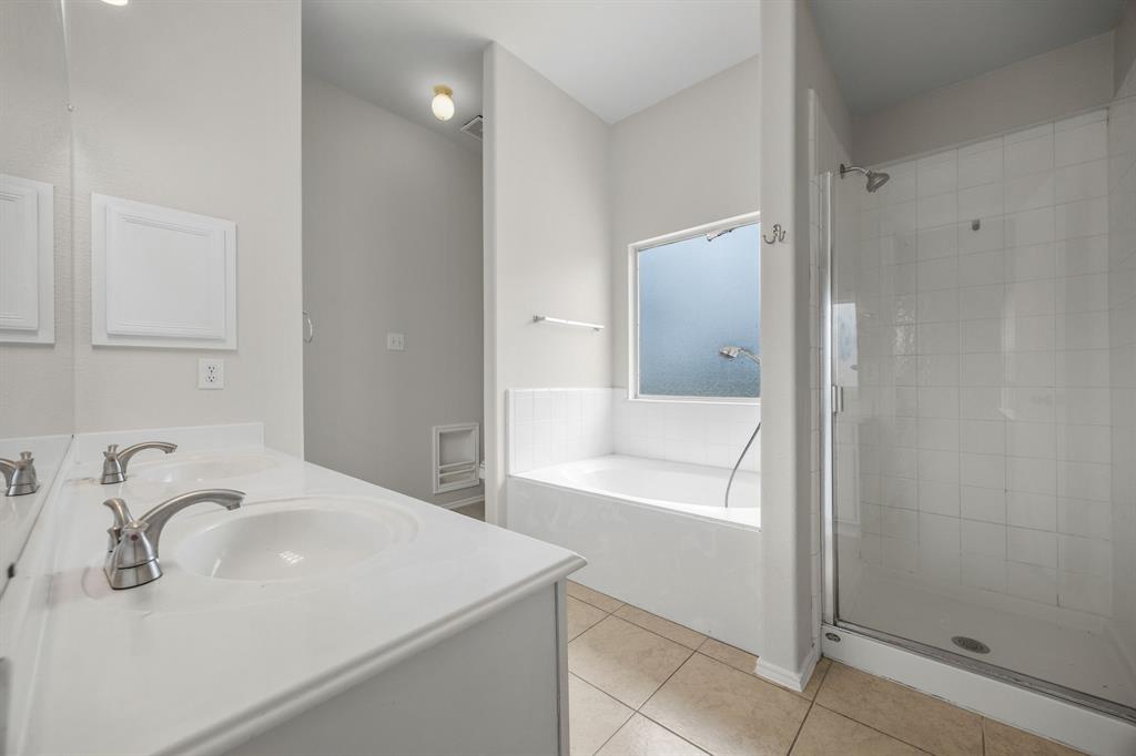 9313 Norfolk Lane Property Photo 12