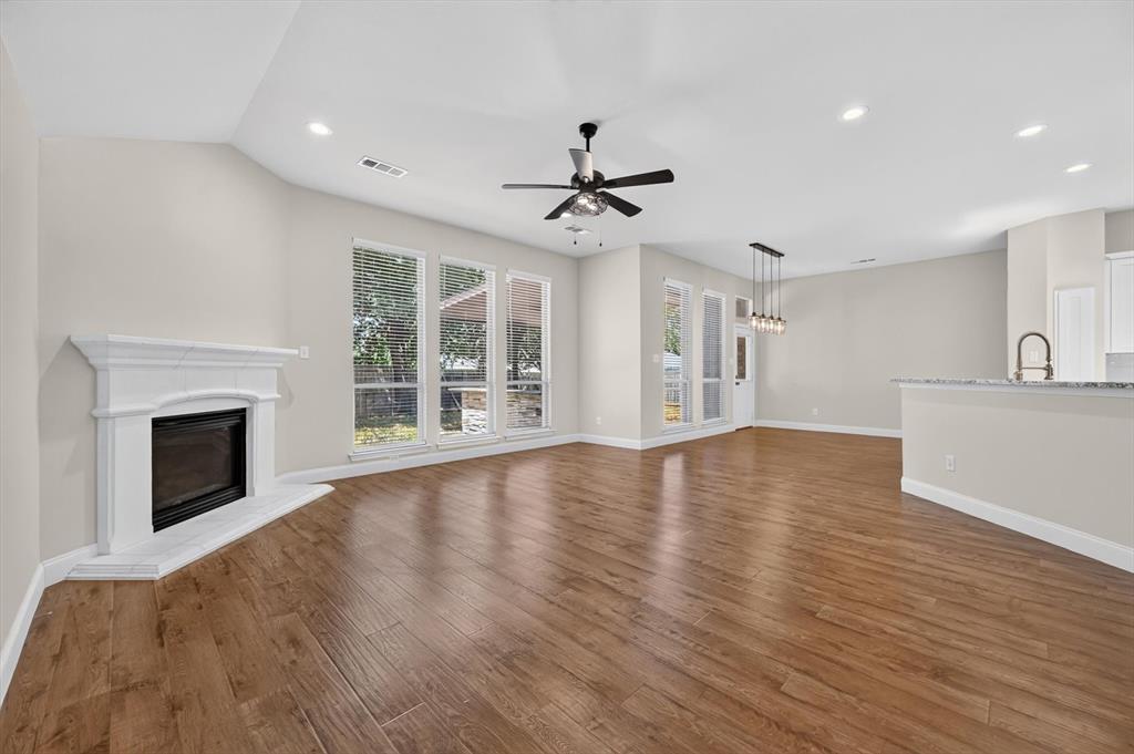 12745 Excelsior Lane Property Photo 8