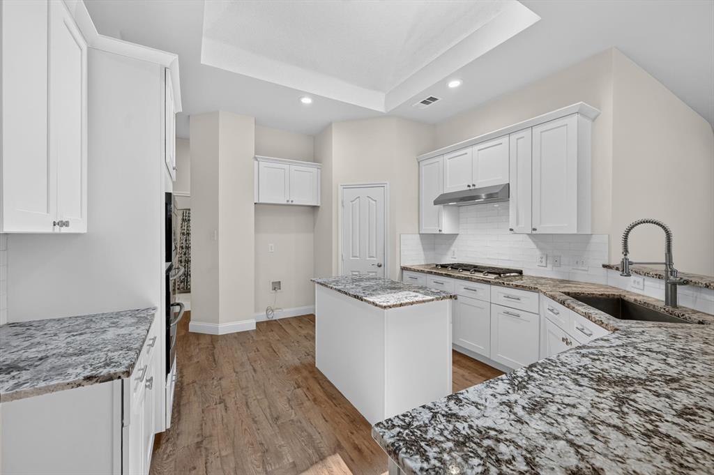 12745 Excelsior Lane Property Photo 11