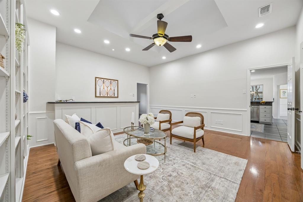 2112 Brandeis Drive Property Photo 12