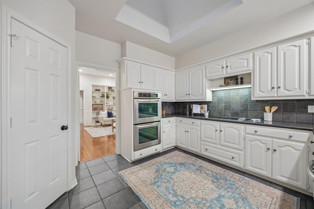 2112 Brandeis Drive Property Photo 15