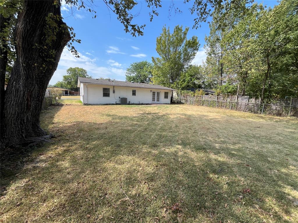 317 E Ridgewood Drive Property Photo 17