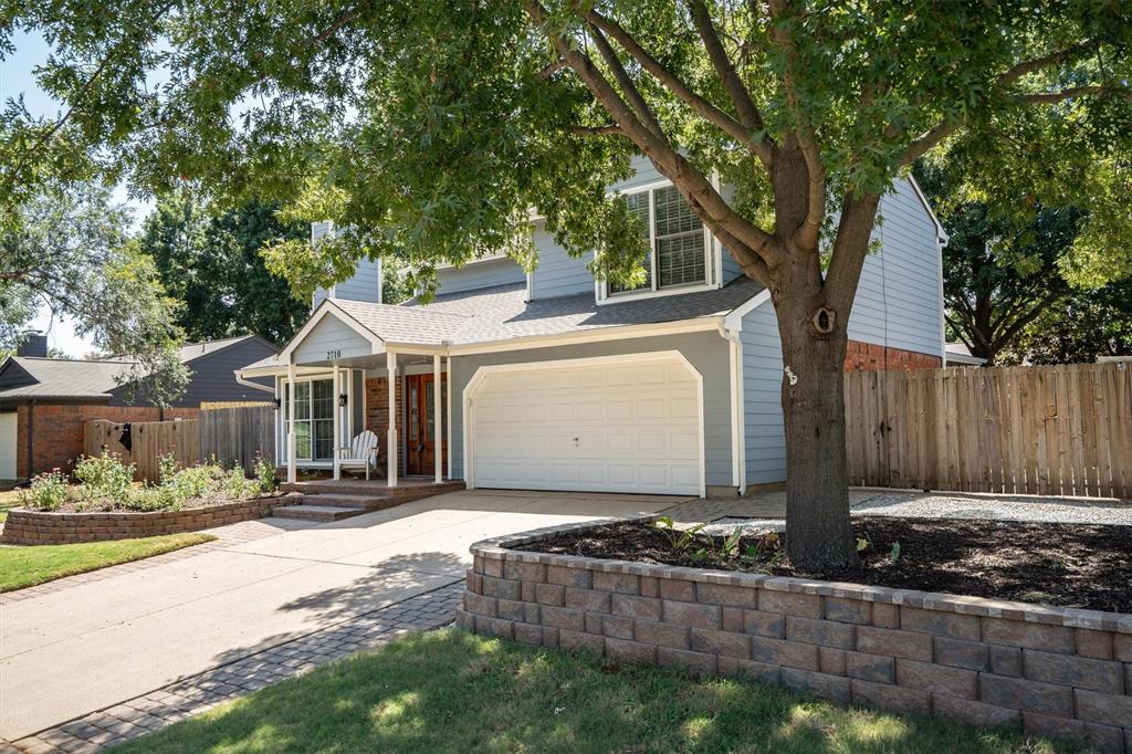 2710 Forestview Drive Property Photo 2
