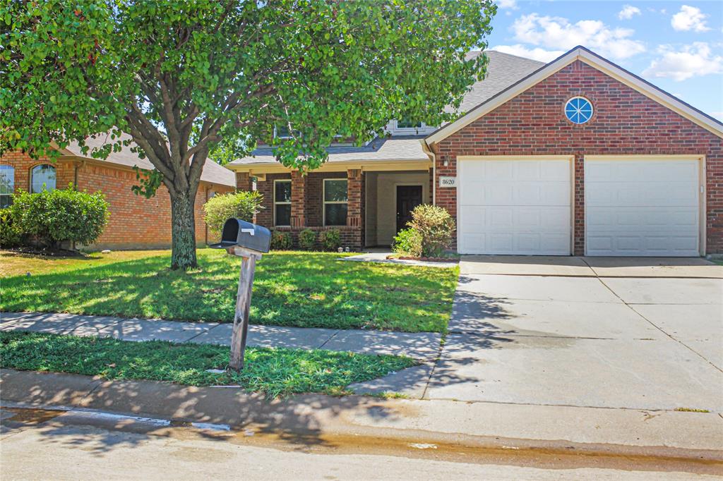 8620 Chisholm Trail Property Photo 1