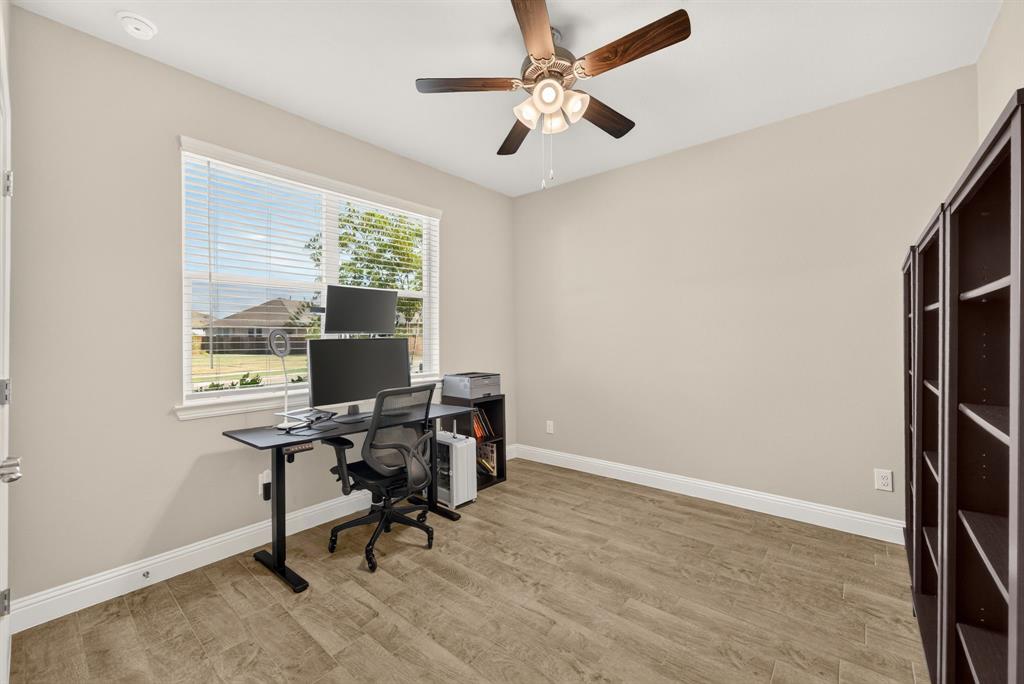 2617 Toucan Drive Property Photo 6