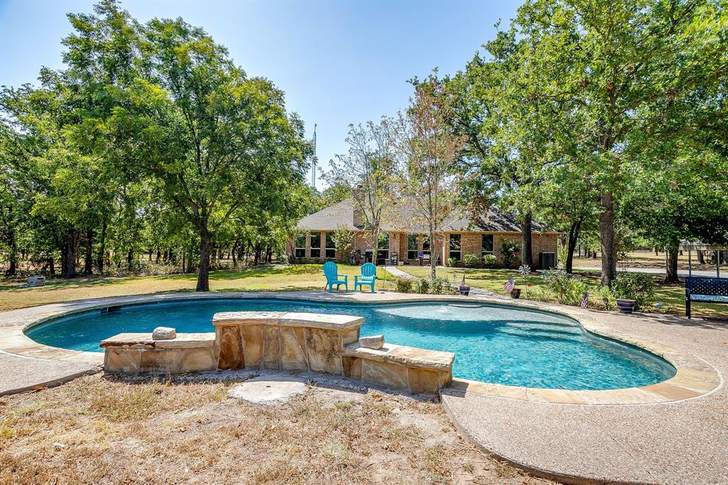 205 Niki Road Property Photo 8