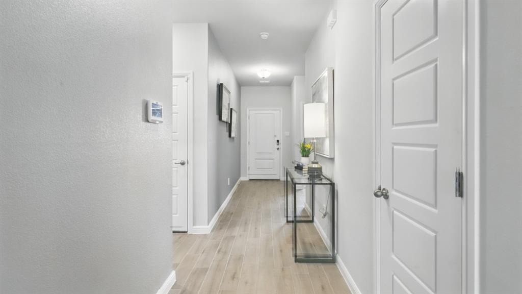 404 Sunday Silence Way Property Photo 23