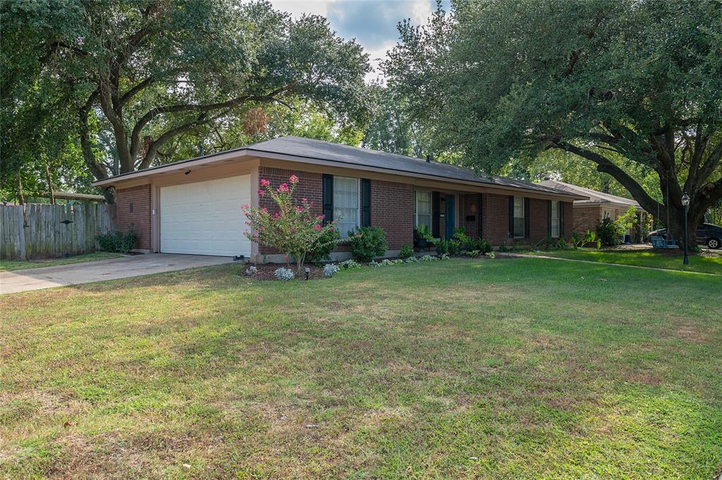 203 Schaub Drive Property Photo 22